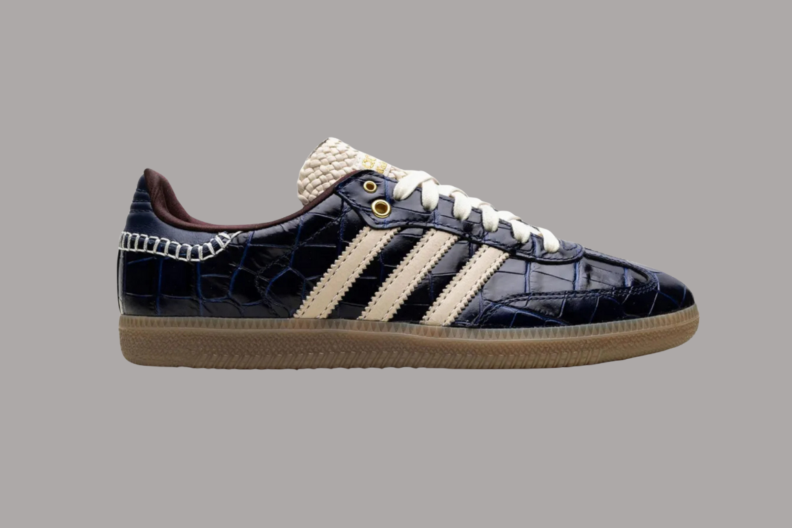 Navy Croc-Embossed Heritage Sneakers – Gum Sole Edition